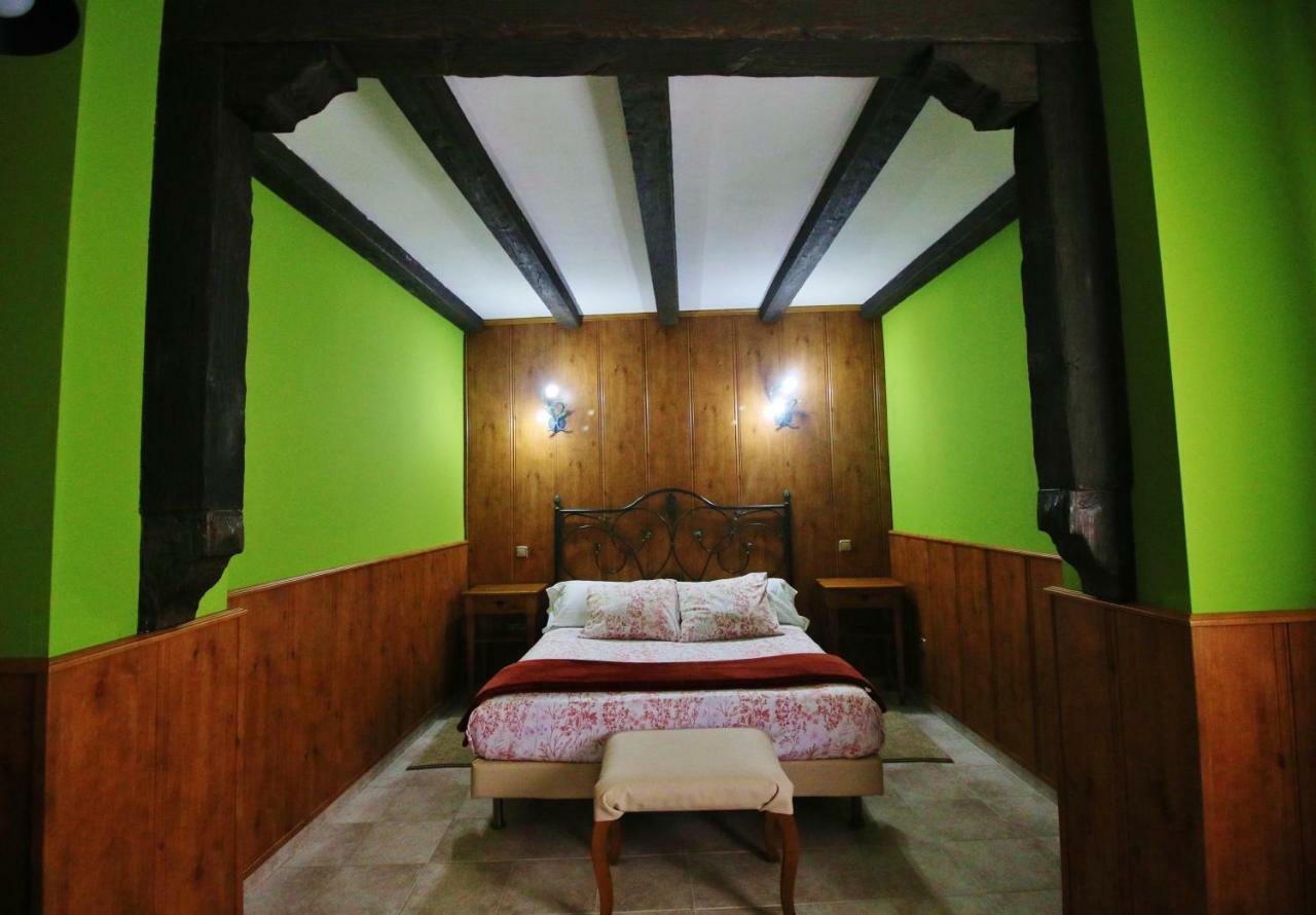 Posada Del Camino Real Torrelaguna 外观 照片
