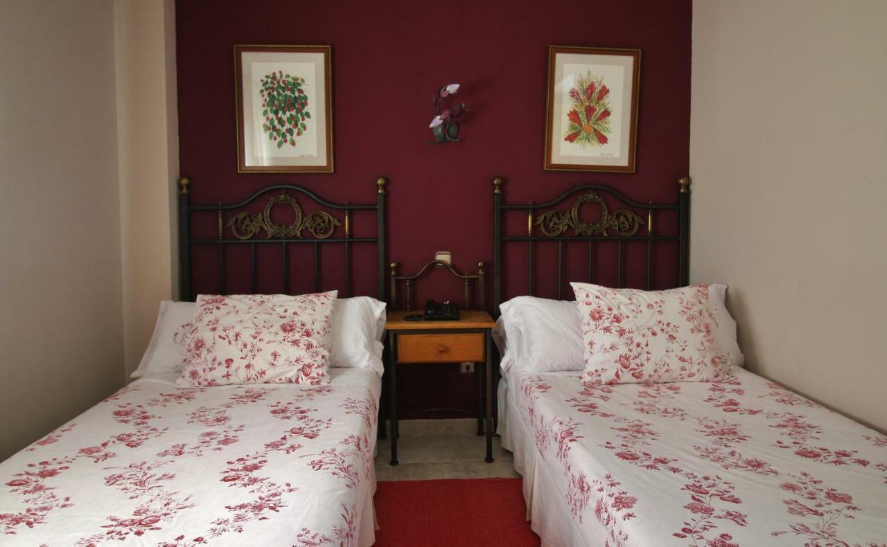 Posada Del Camino Real Torrelaguna 外观 照片